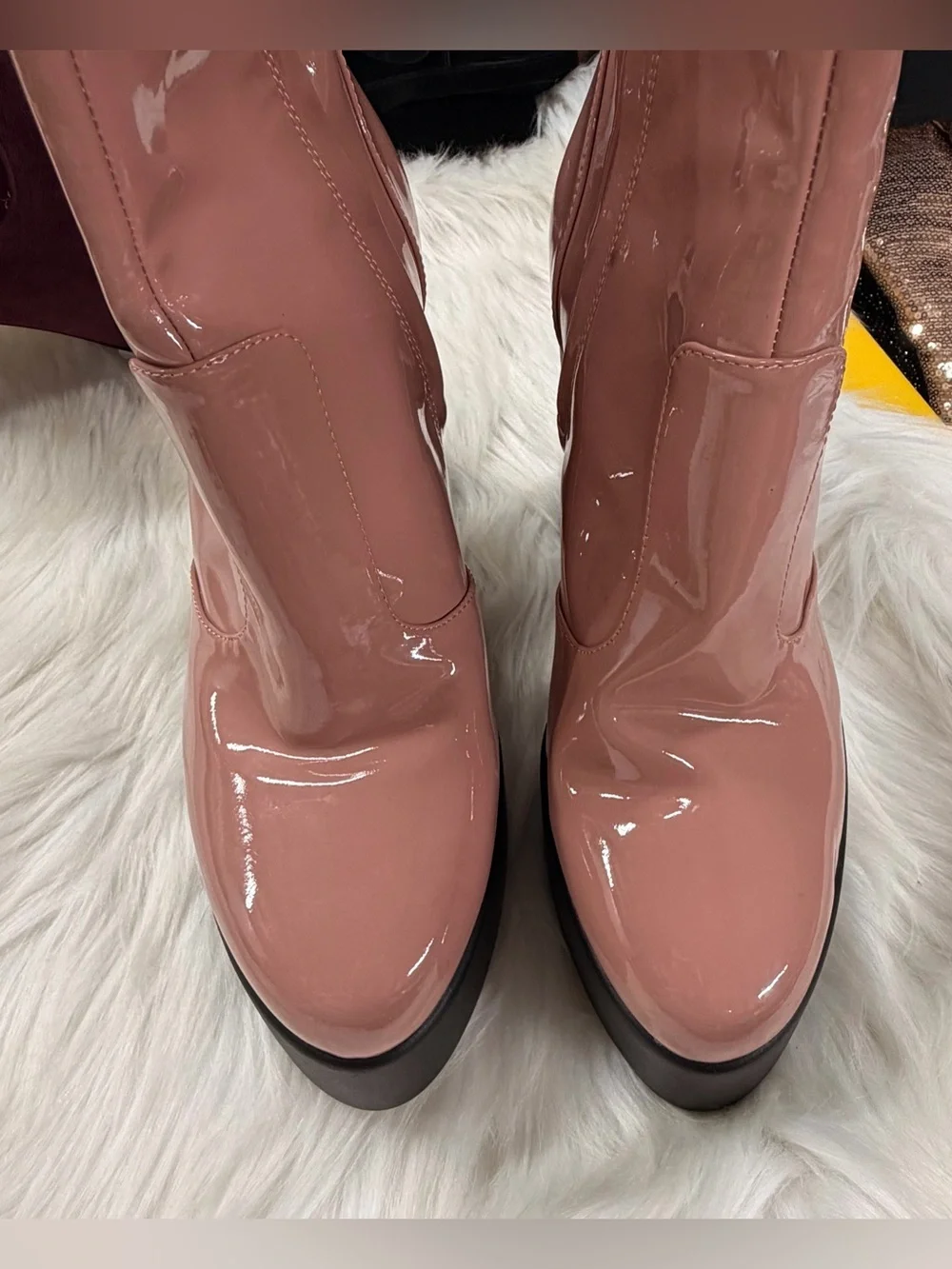 Gianni Bini Chunky Platform Mid Boots Patent leather Size 9 Womens dusty pink